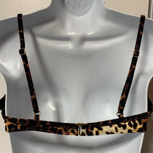 Cyn&Luca Leopard Bikini Top - Picture 3 of 7
